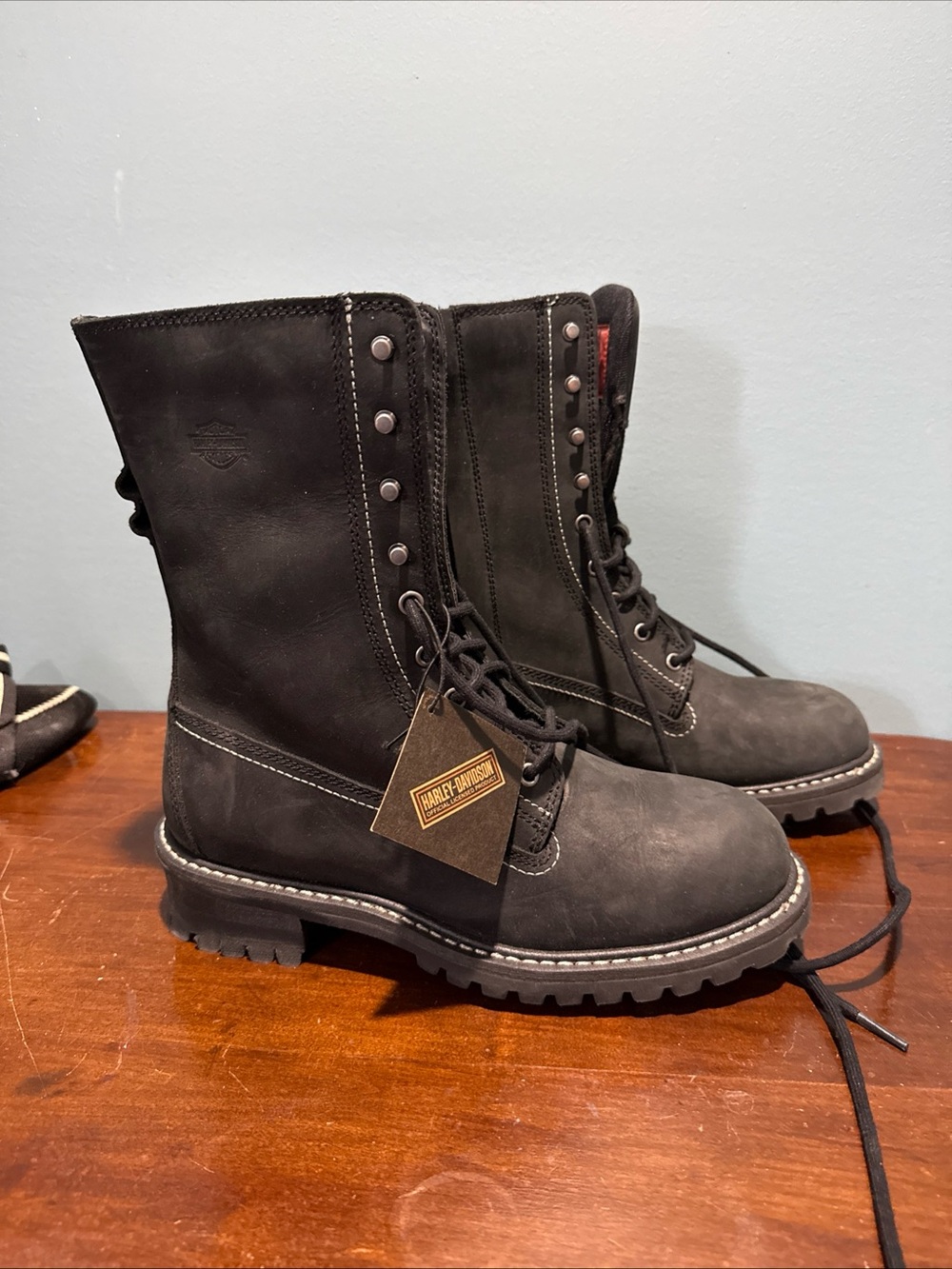 NWOB Harley Davidson Bentler Women's Black Leather Motorcycle Riding Boots Sz 10
